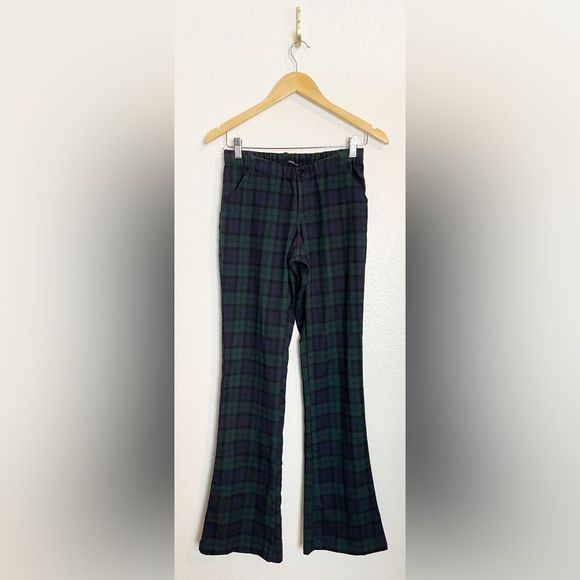 Brandy Melville plaid pants with a kick flare, size M. - Picture 4 of 8